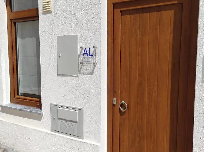 7 Trevos Houses A